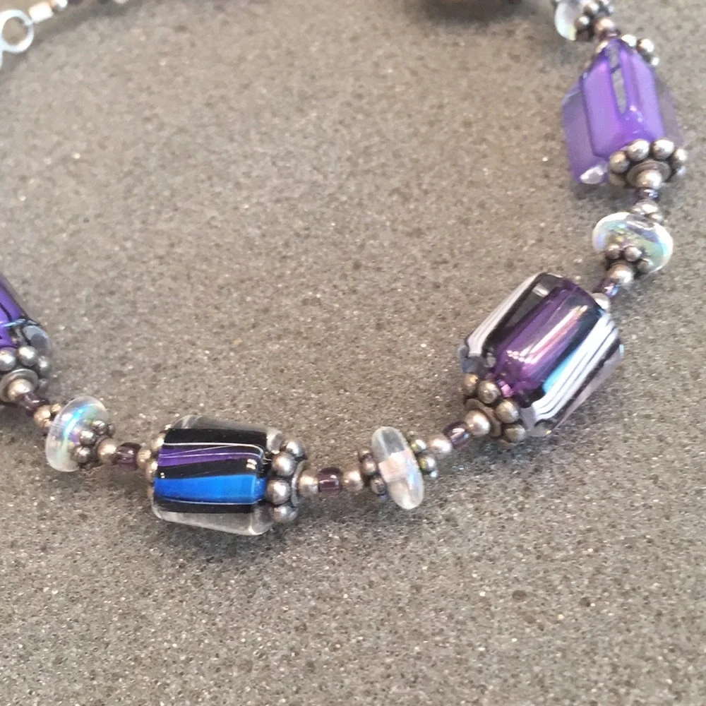 Purple Beaded Bracelet - Picture 9 of 13